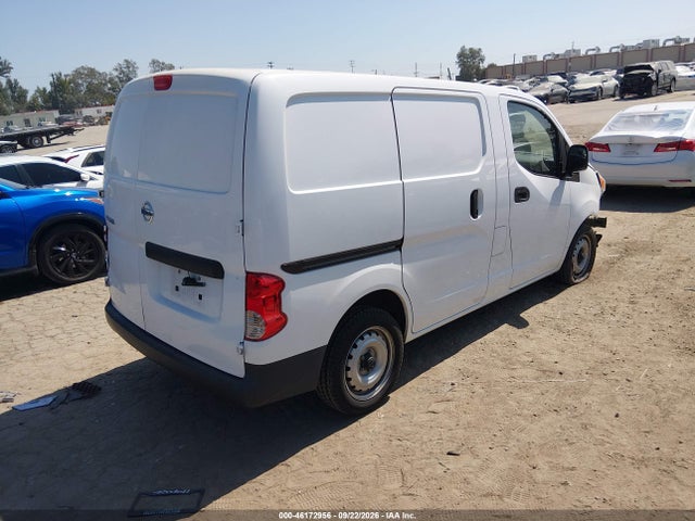2015 Nissan Nv200 S მანქანა იყიდება აუქციონზე, vin: 3N6CM0KN5FK719480, აუქციონის ნომერი: 46172956