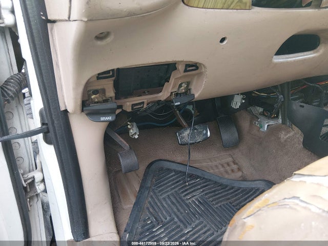1999 Ford F-150 Lariat/xl/xlt მანქანა იყიდება აუქციონზე, vin: 1FTRX07L6XKB82725, აუქციონის ნომერი: 46172959