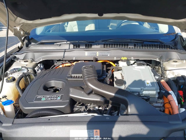 2018 Ford Fusion Energi Se Luxury მანქანა იყიდება აუქციონზე, vin: 3FA6P0PU3JR111390, აუქციონის ნომერი: 46172961