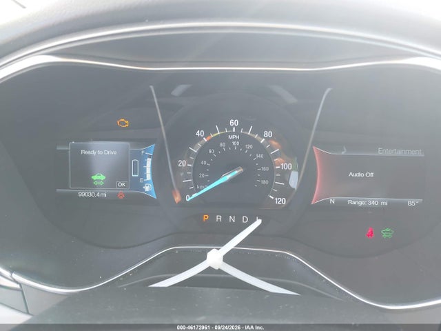 2018 Ford Fusion Energi Se Luxury მანქანა იყიდება აუქციონზე, vin: 3FA6P0PU3JR111390, აუქციონის ნომერი: 46172961