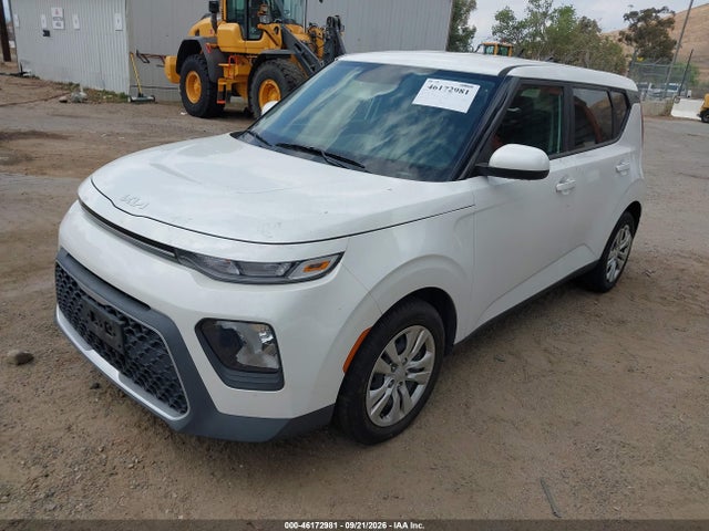 KIA SOUL LX 2022 KNDJ23AU1N7165135 Image 2