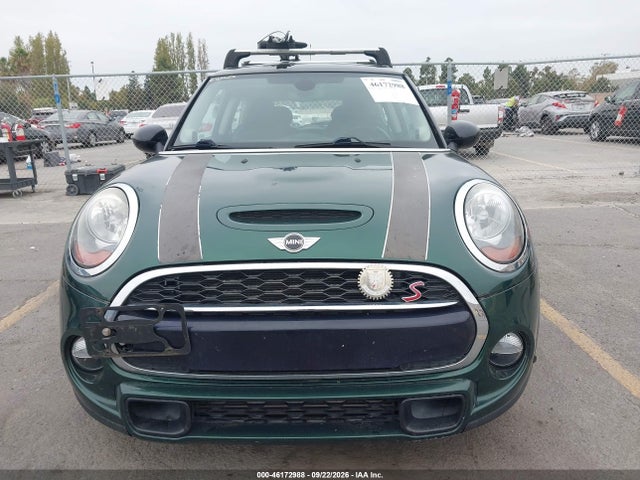 Продаж на аукціоні авто 2018 Mini Hardtop Cooper S, vin: WMWXP7C50J2A48243, номер лоту: 46172988