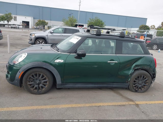 Продаж на аукціоні авто 2018 Mini Hardtop Cooper S, vin: WMWXP7C50J2A48243, номер лоту: 46172988