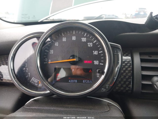 Продаж на аукціоні авто 2018 Mini Hardtop Cooper S, vin: WMWXP7C50J2A48243, номер лоту: 46172988