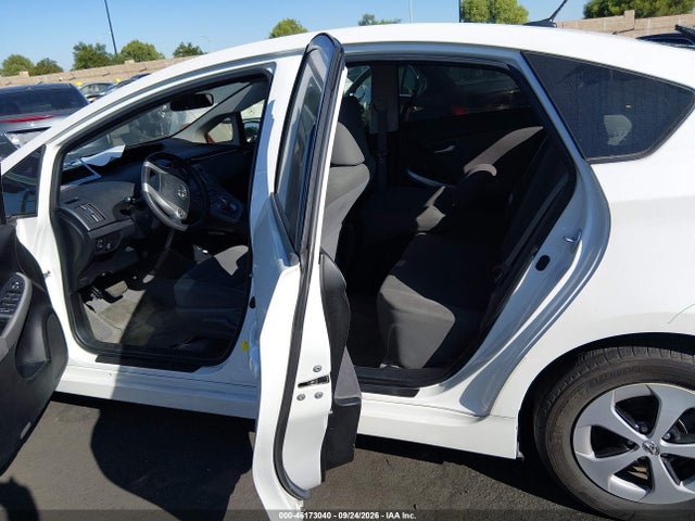 Продаж на аукціоні авто 2013 Toyota Prius Three, vin: JTDKN3DU9D5701766, номер лоту: 46173040