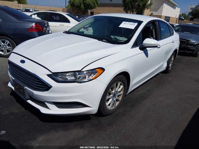 46173048 :رقم المزاد ، 3FA6P0G75JR181113 vin ، 2018 Ford Fusion S مزاد بيع