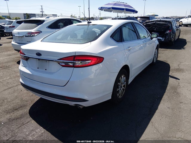 46173048 :رقم المزاد ، 3FA6P0G75JR181113 vin ، 2018 Ford Fusion S مزاد بيع