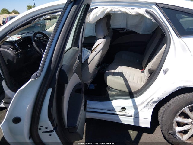 46173048 :رقم المزاد ، 3FA6P0G75JR181113 vin ، 2018 Ford Fusion S مزاد بيع