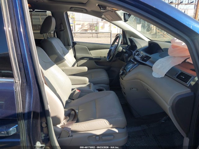 46173052 :رقم المزاد ، 5FNRL5H99EB001008 vin ، 2014 Honda Odyssey Touring/touring Elite مزاد بيع