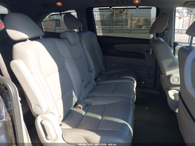 46173052 :رقم المزاد ، 5FNRL5H99EB001008 vin ، 2014 Honda Odyssey Touring/touring Elite مزاد بيع