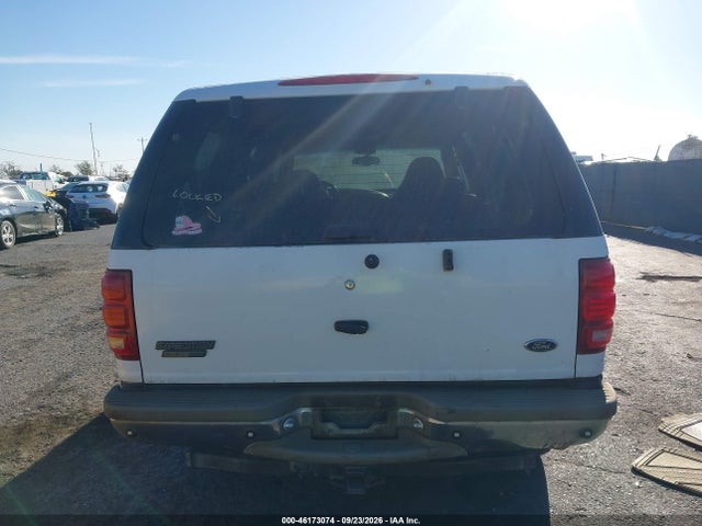 46173074 :رقم المزاد ، 1FMFU18L12LA87505 vin ، 2002 Ford Expedition Eddie Bauer مزاد بيع