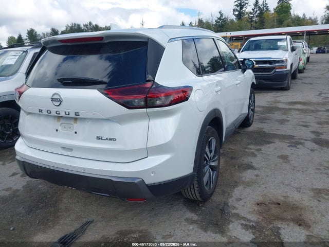 5N1BT3CB2TC681503 Nissan Rogue Sl