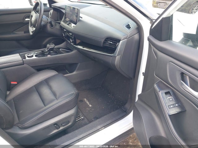 5N1BT3CB2TC681503 Nissan Rogue Sl