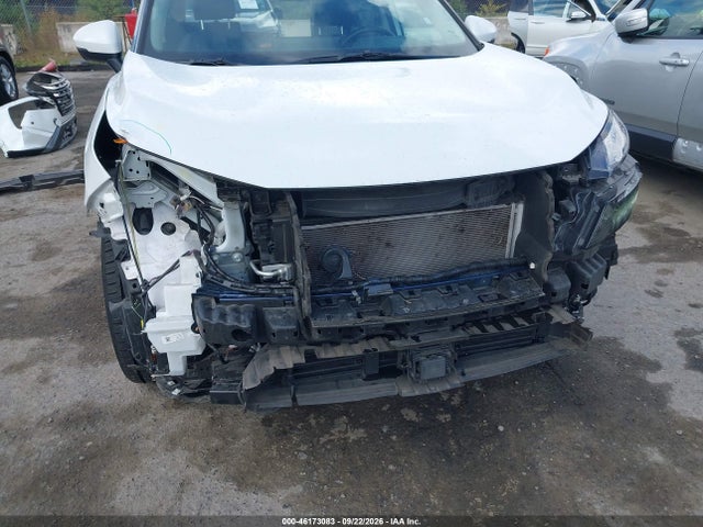 5N1BT3CB2TC681503 Nissan Rogue Sl