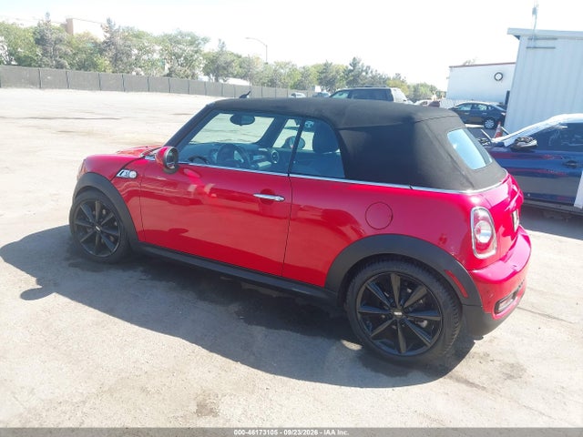 Продажа на аукционе авто 2011 Mini Cooper S, vin: WMWZP3C57BTX82890, номер лота: 46173105