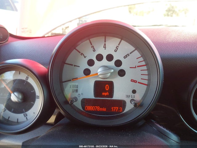 Продажа на аукционе авто 2011 Mini Cooper S, vin: WMWZP3C57BTX82890, номер лота: 46173105