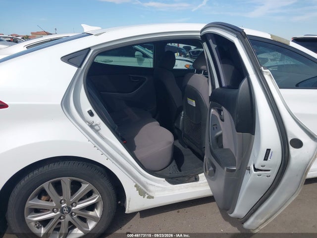 46173115 :رقم المزاد ، 5NPDH4AE1GH728855 vin ، 2016 Hyundai Elantra Se مزاد بيع