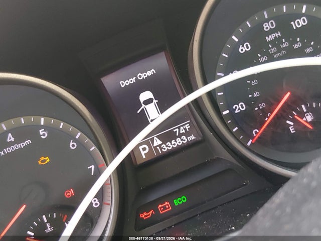 Продаж на аукціоні авто 2014 Hyundai Santa Fe Sport 2.4l, vin: 5XYZTDLB8EG211693, номер лоту: 46173138