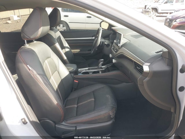 Продаж на аукціоні авто 2023 Nissan Altima Sr Intelligent Awd, vin: 1N4BL4CW4PN403361, номер лоту: 46173139
