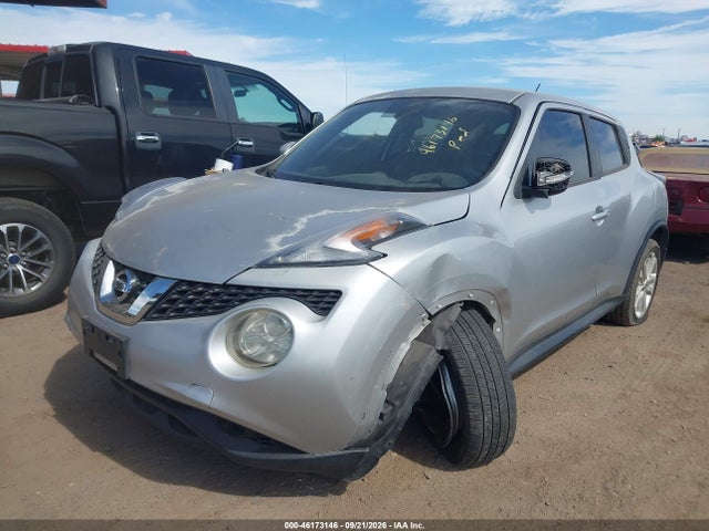 Nissan JUKE S 2015 JN8AF5MV3FT551833 Image 2