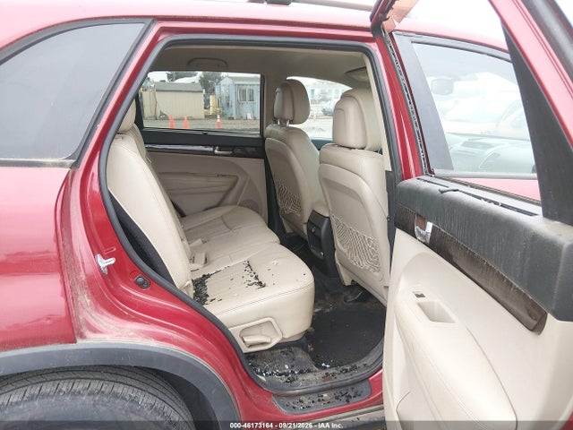 5XYKTDA68EG471955 KIA SORENTO LX