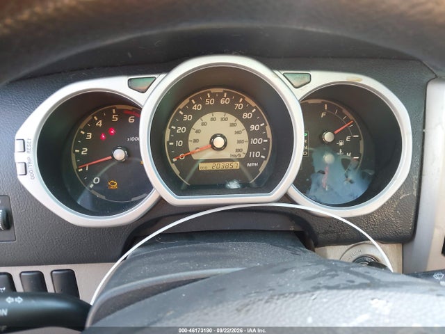 2004 Toyota 4runner Sr5 V6 მანქანა იყიდება აუქციონზე, vin: JTEBU14R840047001, აუქციონის ნომერი: 46173190