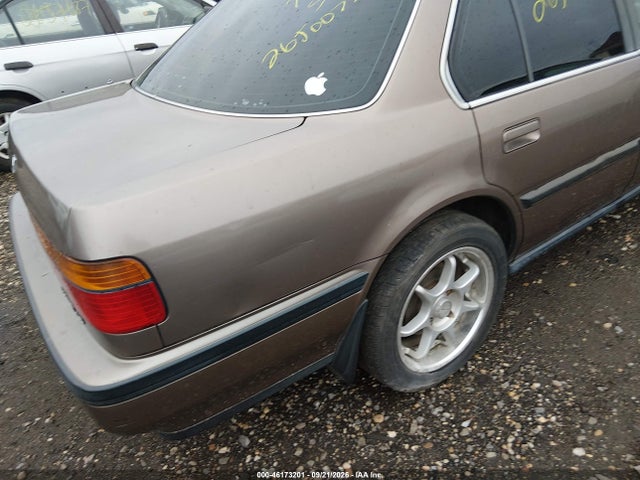 1990 Honda Accord Lx/ex მანქანა იყიდება აუქციონზე, vin: JHMCB7650LC127612, აუქციონის ნომერი: 46173201