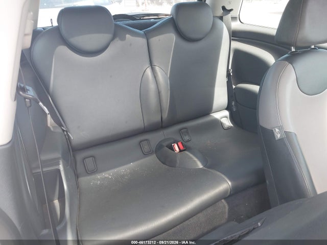 Продаж на аукціоні авто 2005 Mini Cooper S, vin: WMWRE33585TG97019, номер лоту: 46173212