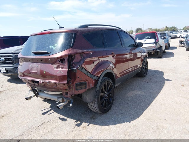 46173230 :رقم المزاد ، 1FMCU0GD9JUC08085 vin ، 2018 Ford Escape Se مزاد بيع