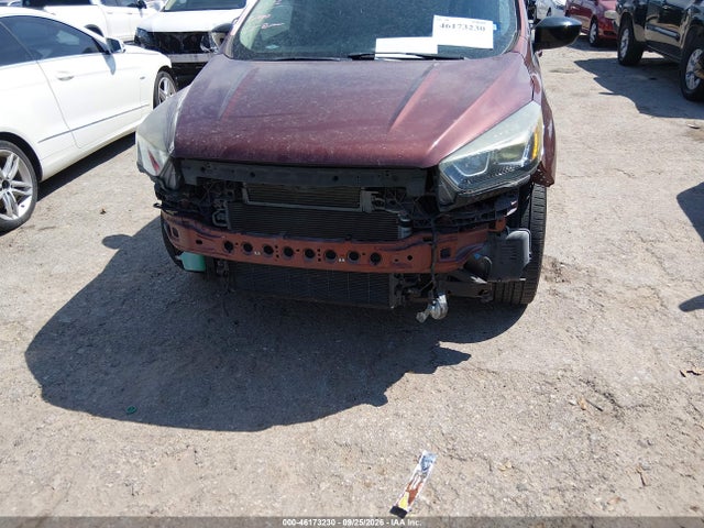 46173230 :رقم المزاد ، 1FMCU0GD9JUC08085 vin ، 2018 Ford Escape Se مزاد بيع