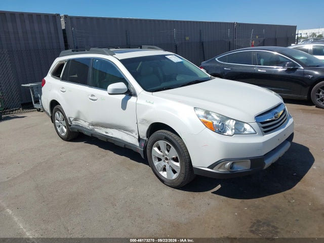 Auction sale of the 2012 Subaru Outback 2.5i Premium, vin: 4S4BRBHC4C3267777, lot number: 46173270