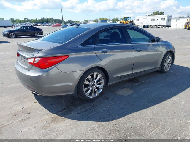 46173294 :رقم المزاد ، 5NPEC4AB3CH452469 vin ، 2012 Hyundai Sonata Se 2.0t مزاد بيع
