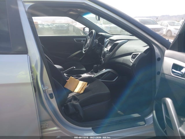 Hyundai Veloster 2016 KMHTC6AD3GU286093 Image 5