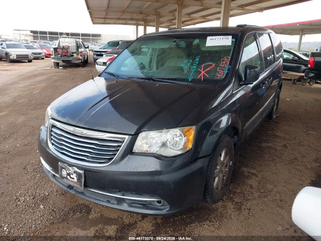 2011 Chrysler Town & Country Touring მანქანა იყიდება აუქციონზე, vin: 2A4RR5DG6BR687280, აუქციონის ნომერი: 46173370