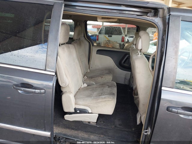 2011 Chrysler Town & Country Touring მანქანა იყიდება აუქციონზე, vin: 2A4RR5DG6BR687280, აუქციონის ნომერი: 46173370