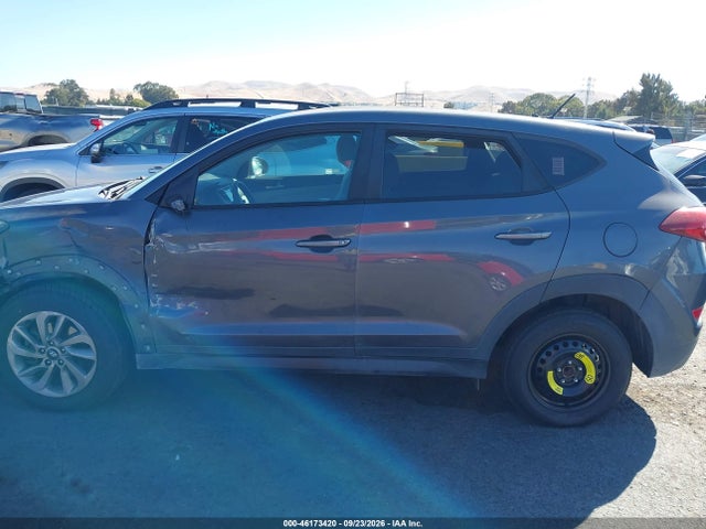 Hyundai TUCSON SE 2018 KM8J23A45JU761193 Image 14