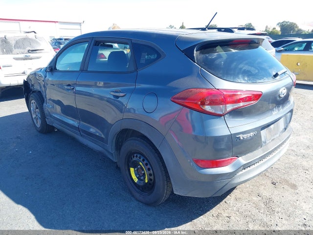 Hyundai TUCSON SE 2018 KM8J23A45JU761193 Image 3