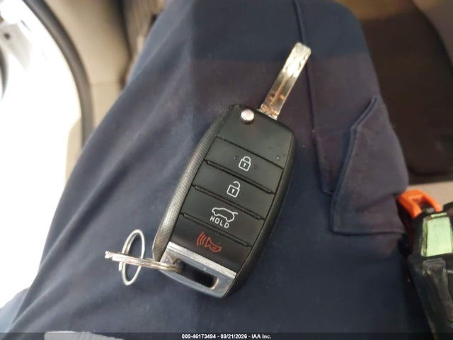 Продаж на аукціоні авто 2016 Kia Sedona L, vin: KNDMA5C18G6207212, номер лоту: 46173494