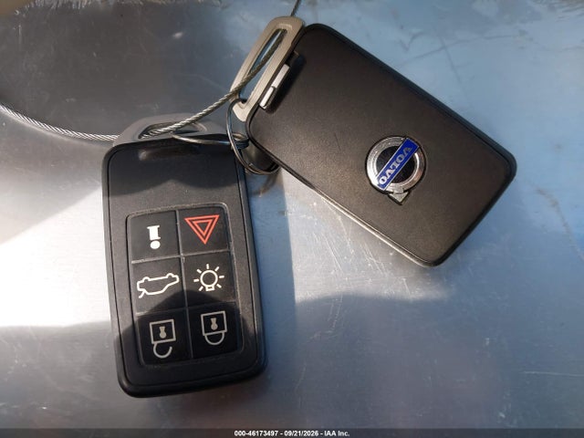 Продажа на аукционе авто 2015 Volvo Xc70 3.2 Premier, vin: YV4940NB4F1202409, номер лота: 46173497