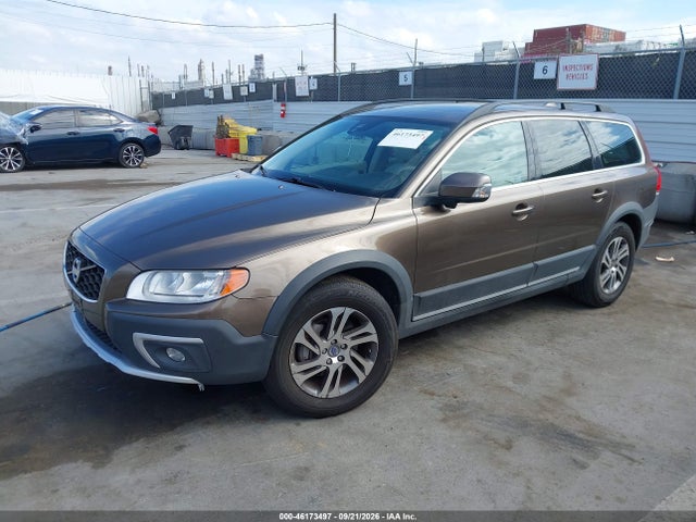 Продажа на аукционе авто 2015 Volvo Xc70 3.2 Premier, vin: YV4940NB4F1202409, номер лота: 46173497