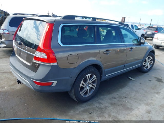 Продажа на аукционе авто 2015 Volvo Xc70 3.2 Premier, vin: YV4940NB4F1202409, номер лота: 46173497