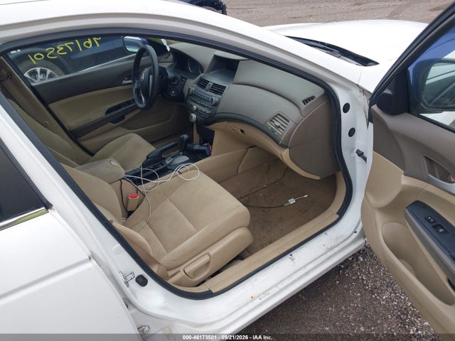 46173501 :رقم المزاد ، 1HGCP2F41AA043080 vin ، 2010 Honda Accord 2.4 Lx-p مزاد بيع