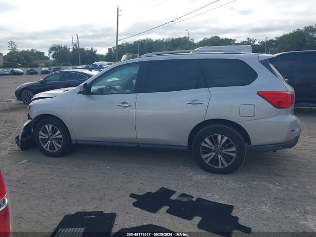46173517 :رقم المزاد ، 5N1DR2MN9KC643758 vin ، 2019 Nissan Pathfinder Sl مزاد بيع