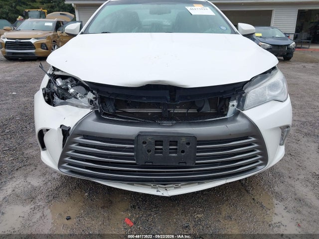 2017 Toyota Camry Hybrid Xle მანქანა იყიდება აუქციონზე, vin: 4T1BD1FK7HU225771, აუქციონის ნომერი: 46173522