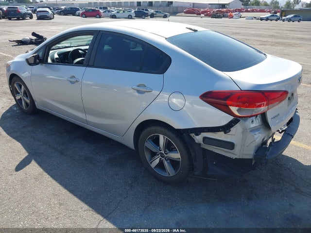 KIA FORTE LX 2018 3KPFL4A70JE166466 Image 3