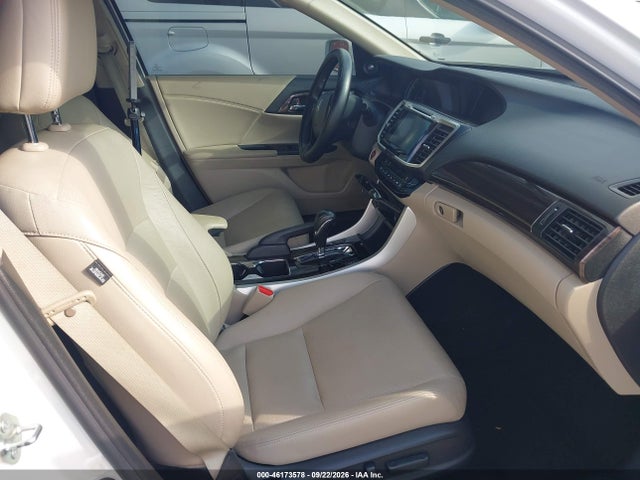 46173578 :رقم المزاد ، 1HGCR2F84GA106193 vin ، 2016 Honda Accord Ex-l مزاد بيع