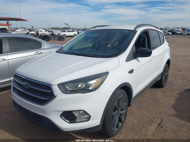 Ford ESCAPE SE 2017 1FMCU0GD7HUE92732 Image 2