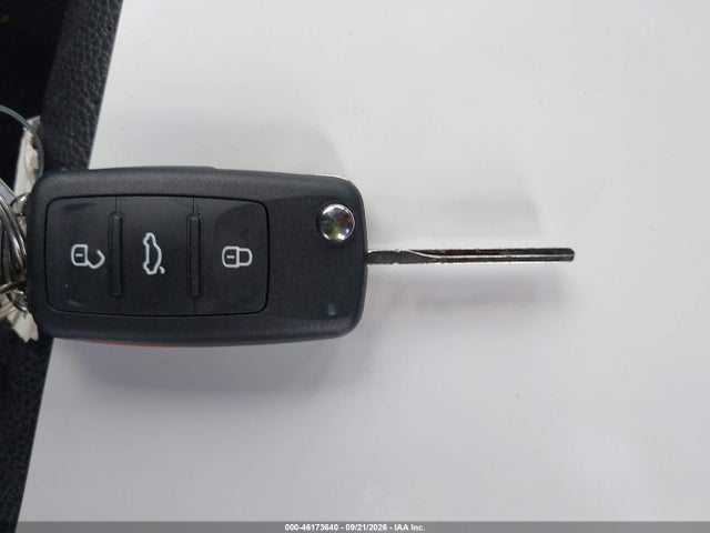 Aukcja sprzedaży 2014 Volkswagen Passat 1.8t Wolfsburg Edition, vin: 1VWAT7A35EC113040, numer aukcji: 46173640