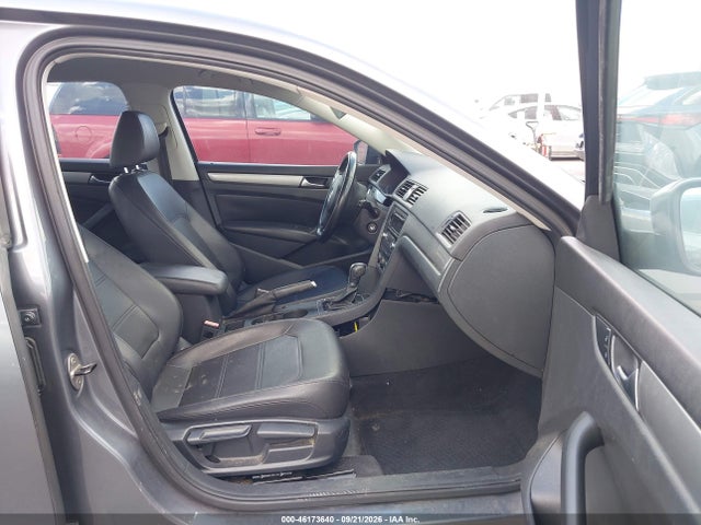 Aukcja sprzedaży 2014 Volkswagen Passat 1.8t Wolfsburg Edition, vin: 1VWAT7A35EC113040, numer aukcji: 46173640