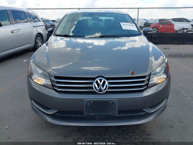 Aukcja sprzedaży 2014 Volkswagen Passat 1.8t Wolfsburg Edition, vin: 1VWAT7A35EC113040, numer aukcji: 46173640